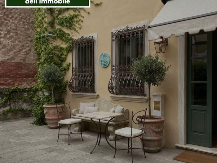 Casa con 6 locali in vendita in Corso Martiri della Libertà, Centro, Portogruaro