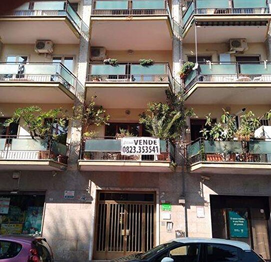 Appartamento trilocale in vendita in Via Bernini, Corso Trieste, Caserta