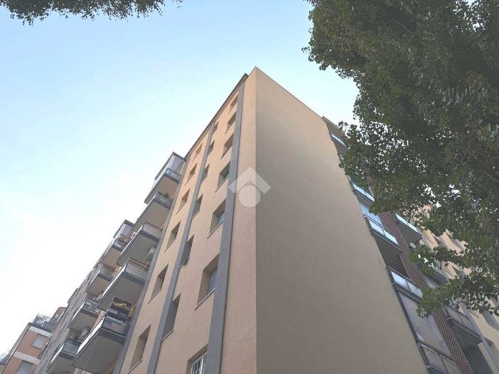 Appartamento trilocale in vendita in Via ristori, San Donato, Bologna