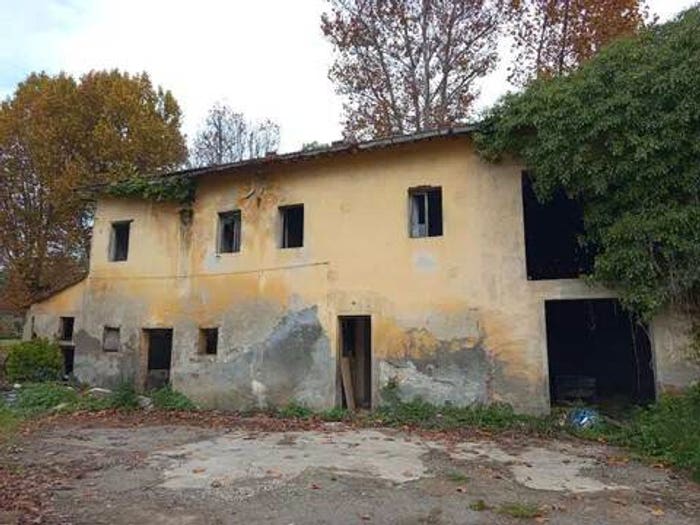 Casa con 6 locali in vendita in Piano Di Mommio No Number, Piano di Mommio, Massarosa