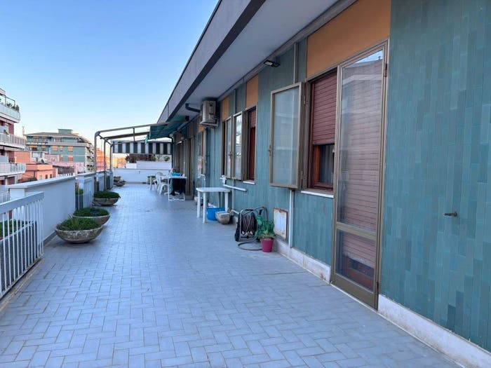 Casa con 5 locali in vendita in Via Raffaello Sanzio, Viale Bovio Piazza Duca degli Abruzzi, Pescara