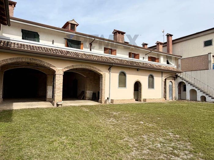 Casa con 5 locali in vendita in Via Principale, Chiasottis, Pavia di Udine
