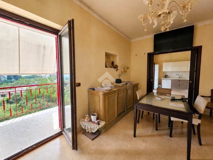Appartamento trilocale in vendita in Via Vicinale Margherita, Chiaiano, Napoli