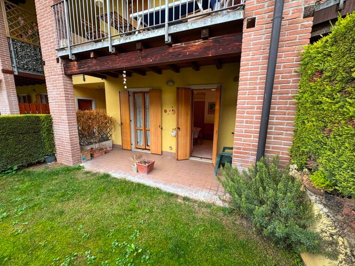 Appartamento trilocale in vendita in Via Fossà, Cavajon Veronese, Cavaion Veronese