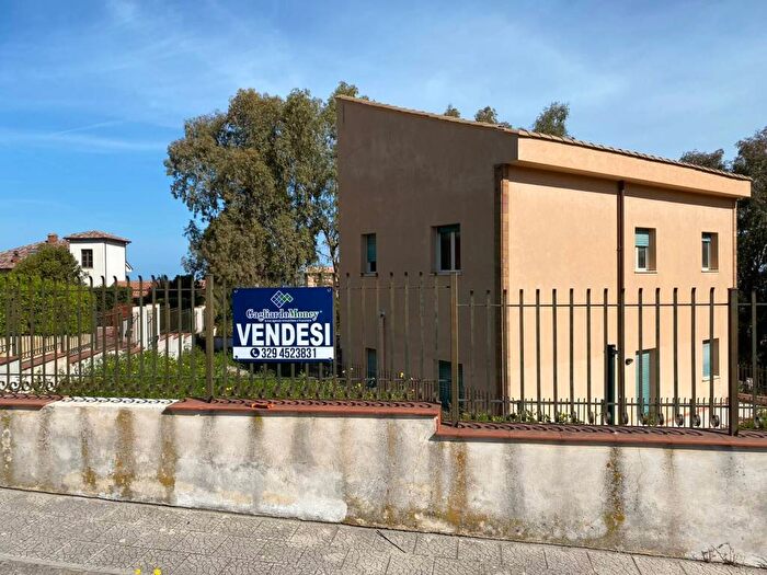 Casa quadrilocale in vendita in Centro, Sant'Agata di Militello