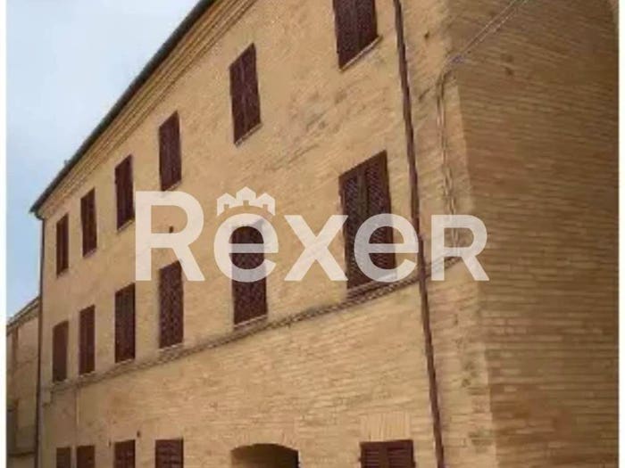 Appartamento quadrilocale in vendita in Via Francesco Borgianelli, Centro, Montelupone