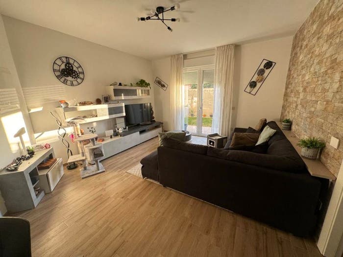 Appartamento trilocale in vendita in Via Decimo, Uta
