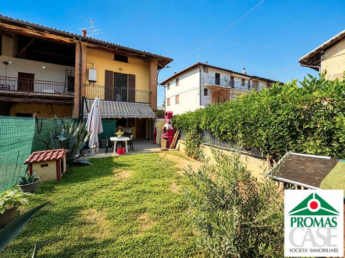Casa trilocale in vendita in Via Giovan Battista RubiniMasano, Masano, Caravaggio