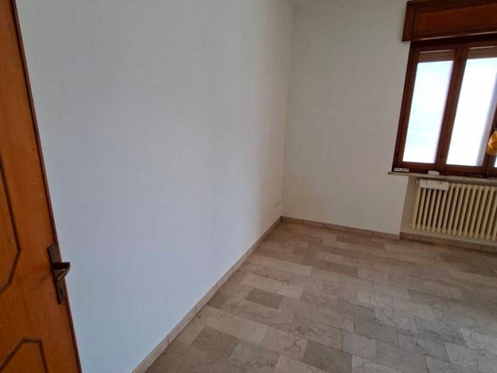 Appartamento quadrilocale in vendita in Via Tullio Maestri, Centro, Borgo Val di Taro