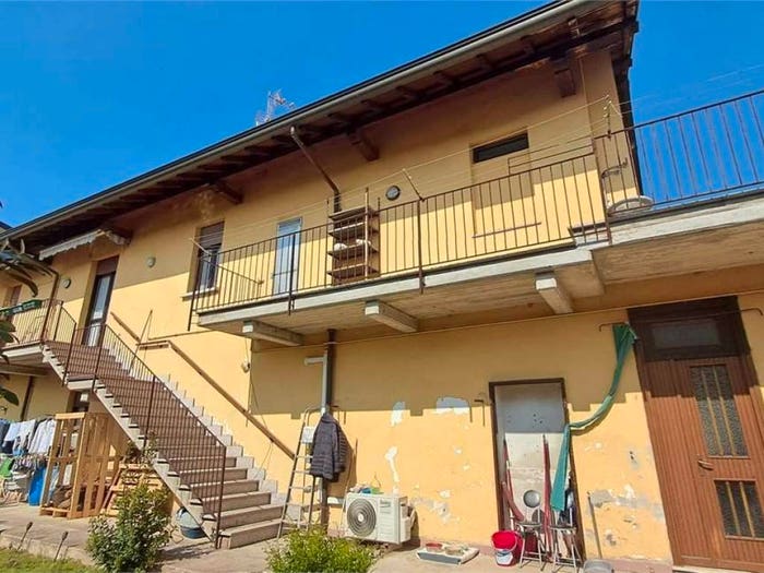 Casa con 6 locali in vendita in Centro, Busto Garolfo