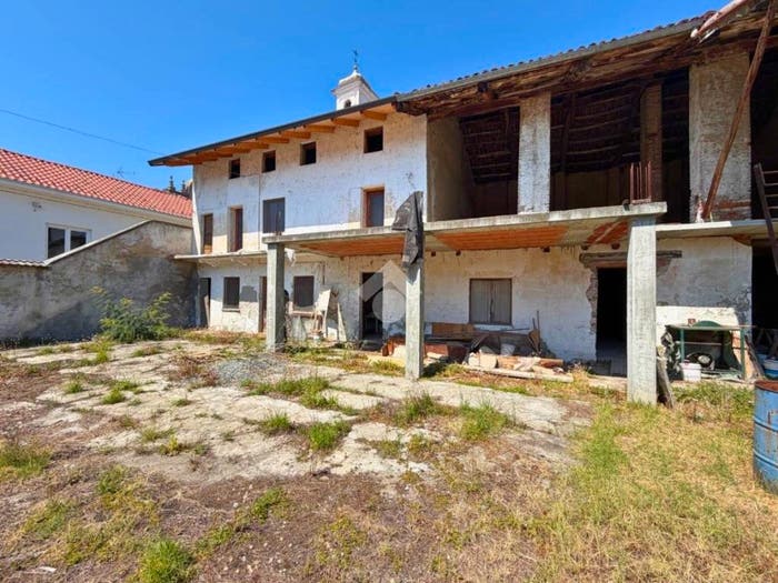 Casa quadrilocale in vendita in Via giuseppe garibaldi, Centro, Tronzano Vercellese