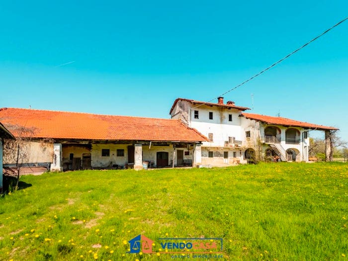 Casa con 5 locali in vendita in Via Chiusa Pesio, Beinette