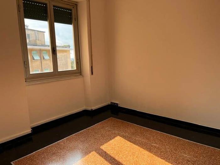 Appartamento trilocale in vendita in Via Triora, Pra', Genova