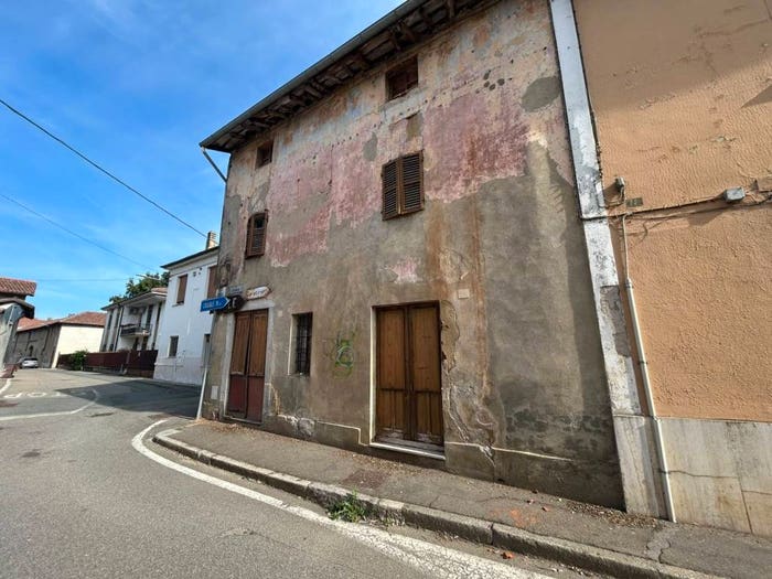 Casa bilocale in vendita in Via Roma, Stroppiana