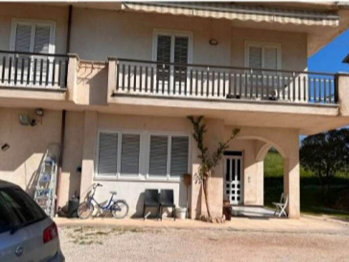 Appartamento trilocale in vendita in Contrada San Tommaso, Montegranaro