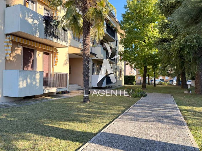 Appartamento quadrilocale in vendita in Via degli Alpini, Ponzano, Ponzano Veneto