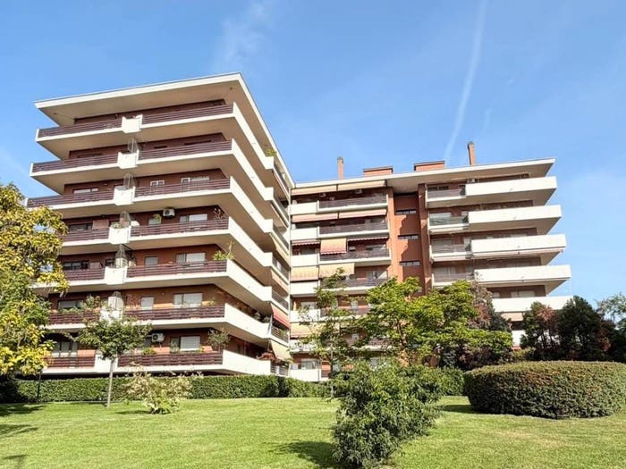 Appartamento trilocale in vendita in Via Indipendenza, Bettola Zelo Foramagno, Peschiera Borromeo
