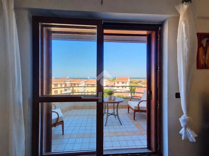 Appartamento trilocale in vendita in Via alessandro volta, Codaruina, Valledoria
