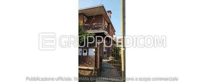 Appartamento con 5 locali in vendita in Via Thaon de Revel, Centro, Parabiago