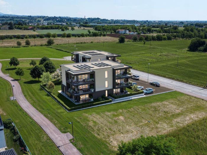 Appartamento quadrilocale in vendita in Via delle Mimose, Thiene