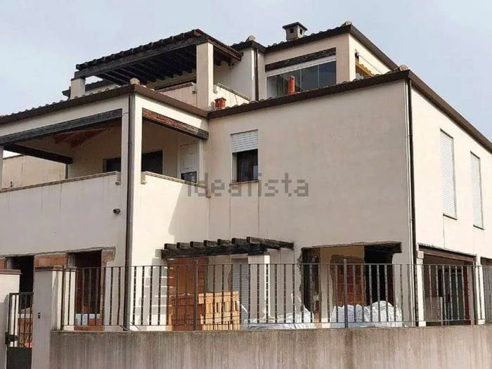 Appartamento trilocale in vendita in Via Generale Tosciri SNC, Centro, Tortolì