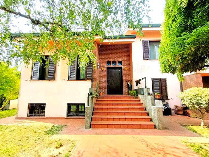 Casa con 6 locali in vendita in Via Michelangelo Buonarroti, Centro, Adria