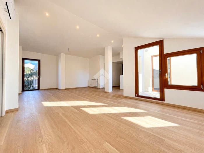Appartamento quadrilocale in vendita in Viale duccio da buoninsegna, Saione, Arezzo