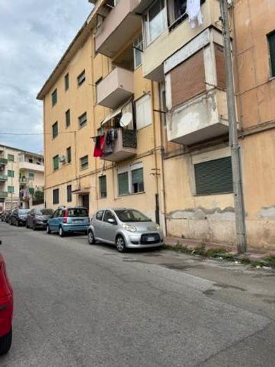 Appartamento trilocale in vendita in Via Bartolomeo Ferraro, Gazzi, Messina