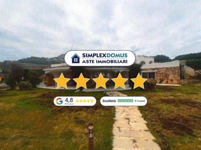 Casa con 6 locali in vendita in Via Baia di Nelson, Punta Sardegna, Palau