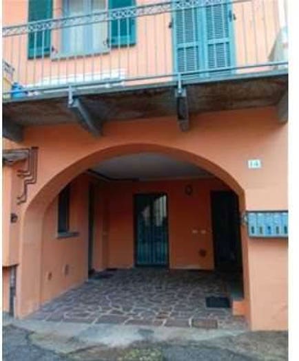 Appartamento trilocale in vendita in Via Don Ambrogio Colombo, Olginate