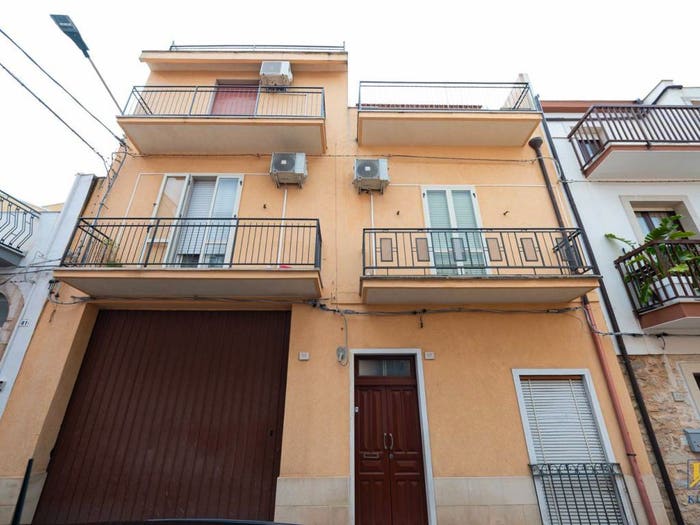 Appartamento con 6 locali in vendita in Via Principe di Napoli, Centro, Comiso