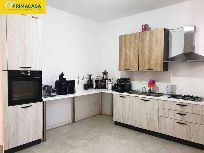 Appartamento quadrilocale in affitto in via volta, Centro, Prevalle