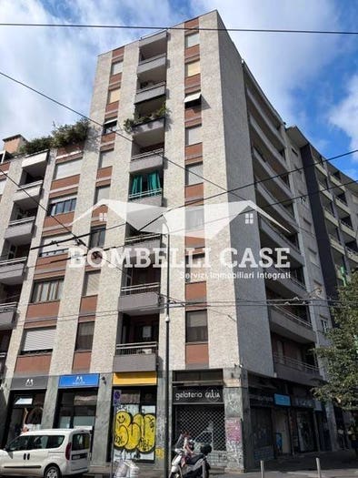 Appartamento bilocale in vendita in Piazza Enrico Bottini, Città Studi, Milano