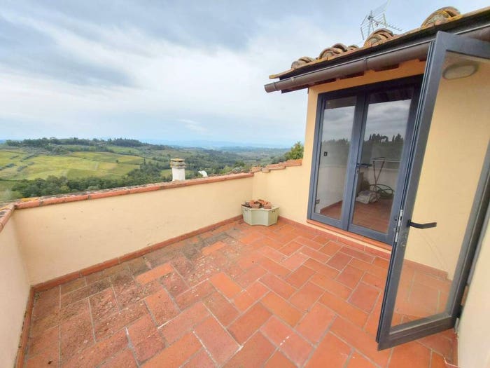 Casa con 6 locali in vendita in Via Taddeino Taddeini, Centro, Montespertoli