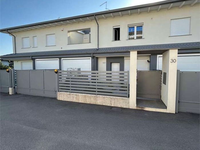Casa quadrilocale in vendita in Mornico al Serio