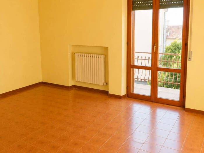 Appartamento quadrilocale in vendita in Via di Giuseppe Vittorio, Centro, Serra de' Conti