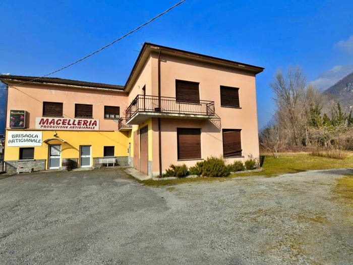 Casa con 6 locali in vendita in Via Giumello, Giumello, Samolaco