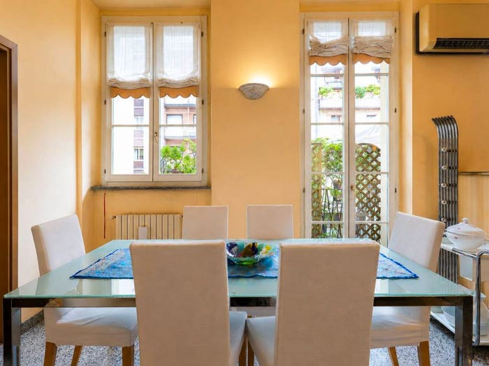 Appartamento trilocale in vendita in Via Molino delle Armi, Carrobbio, Milano