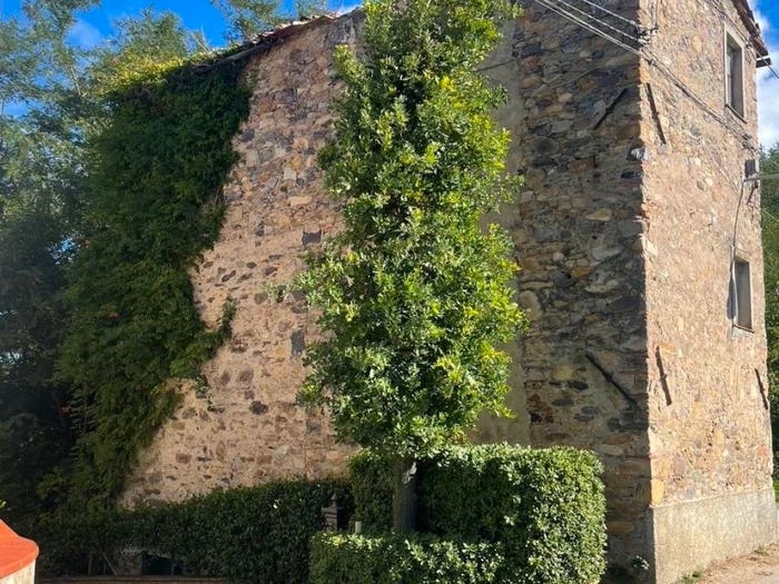 Casa quadrilocale in vendita in Colle di Compito Castelvecchio, Capannori