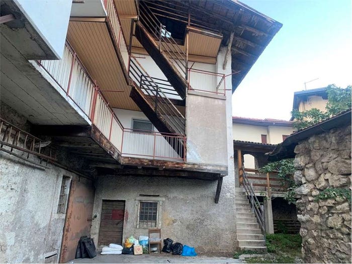 Casa con 6 locali in vendita in Aldeno