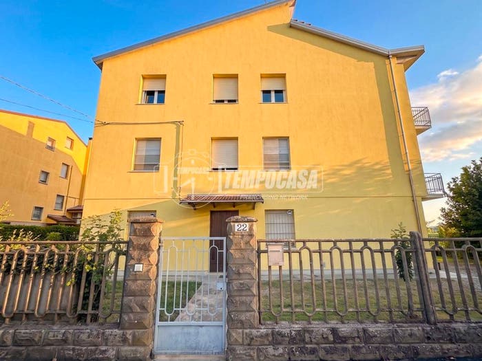 Appartamento bilocale in vendita in Via Michelangelo Buonarroti, Cento Paese, Cento