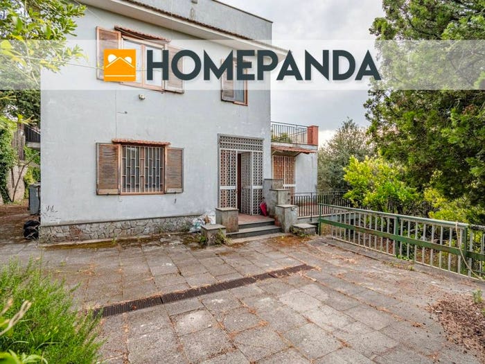 Casa con 6 locali in vendita in Via Raffaele Bosco, Centro, Vico Equense