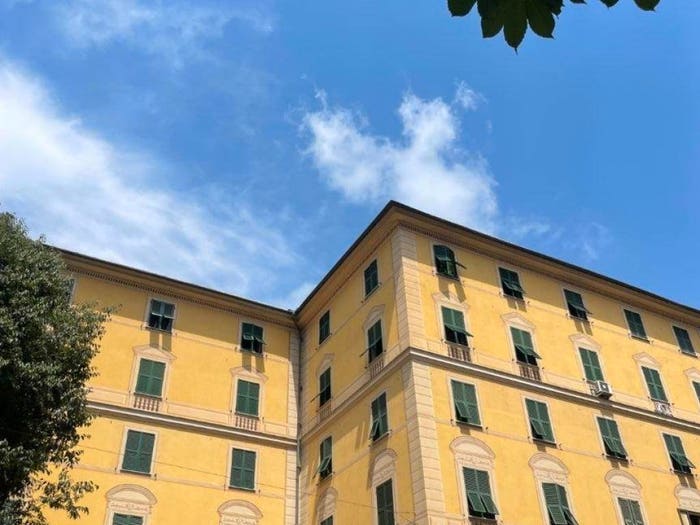Appartamento con 5 locali in vendita in Via Paolo Revelli Beaumont, San Fruttuoso, Genova