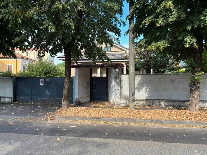 Casa con 6 locali in vendita in Via Umberto I, Trecella, Pozzuolo Martesana