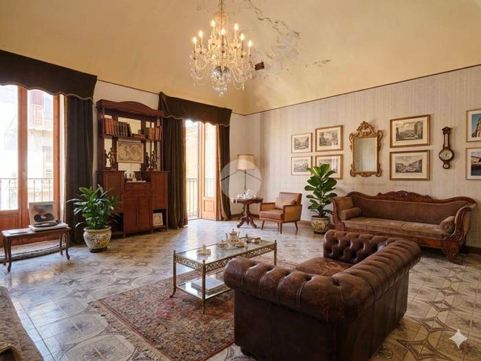 Appartamento quadrilocale in vendita in Corso VI Aprile, Centro, Alcamo