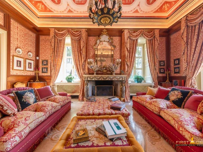 Casa con 6 locali in vendita in Via Giacomo Puccini, Centro, Besana in Brianza