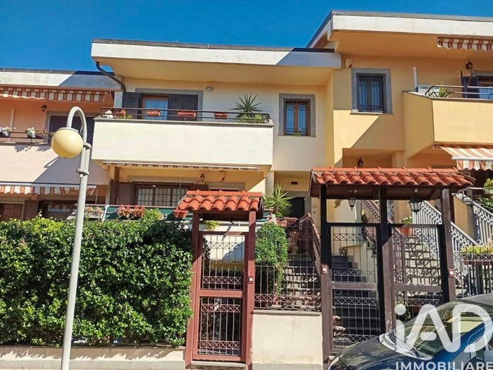 Casa trilocale in vendita in Via dei Ceraseti, Castelluccia Fontana Sala, Marino