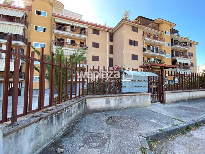 Appartamento con 5 locali in vendita in Via Antonio Gramsci, Centro, Sant'Anastasia