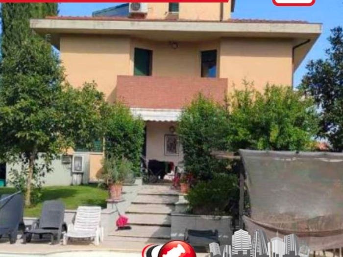 Casa con 6 locali in vendita in Via valle del vingone Arezzo AR Italia, San Giuliano, Arezzo