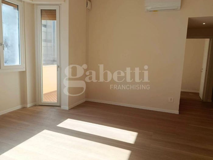 Appartamento trilocale in vendita in Via delle Carra, Porta al Prato San Jacopino, Firenze